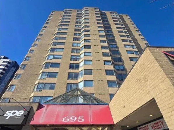 695 Richmond St, London, ON