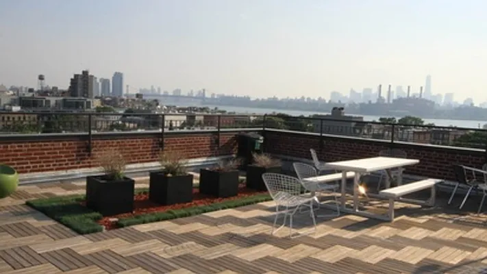 Rented by Nooklyn NYC LLC | media 49