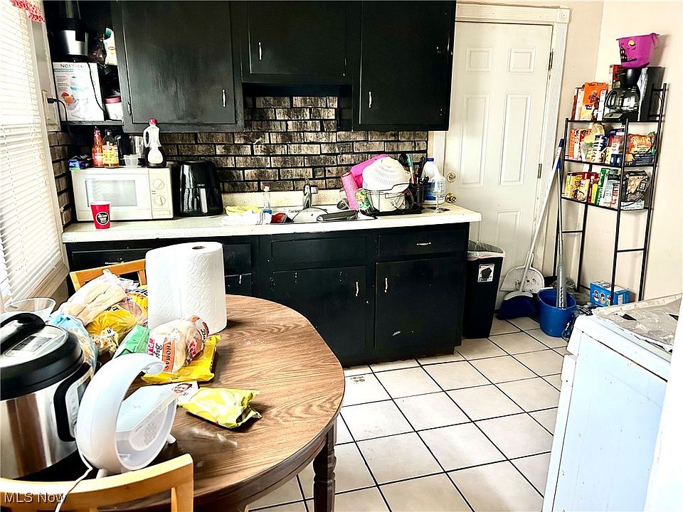 ‪ꪔ̤̮i‪ꪔ̤̮i　1223 1223 NW 125th Ter, Sunrise, FL 33323 | MLS #F10505594 | Zillow