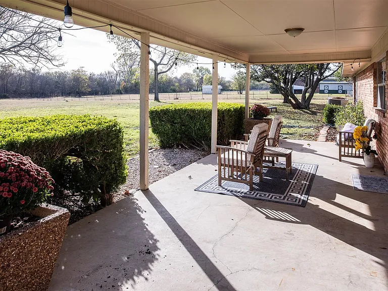 1850 Rock Ridge Rd — Photo 19