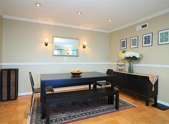 5th image of 6001 Arlington Blvd APT 724
