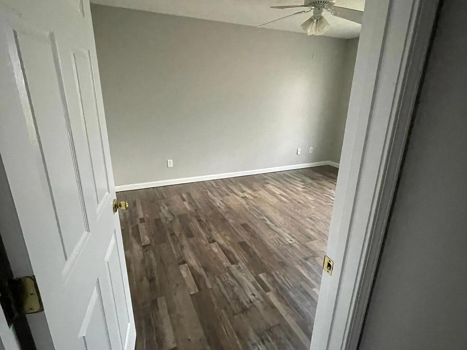 3 bed, 1300 sqft, $1,325 — Photo 4