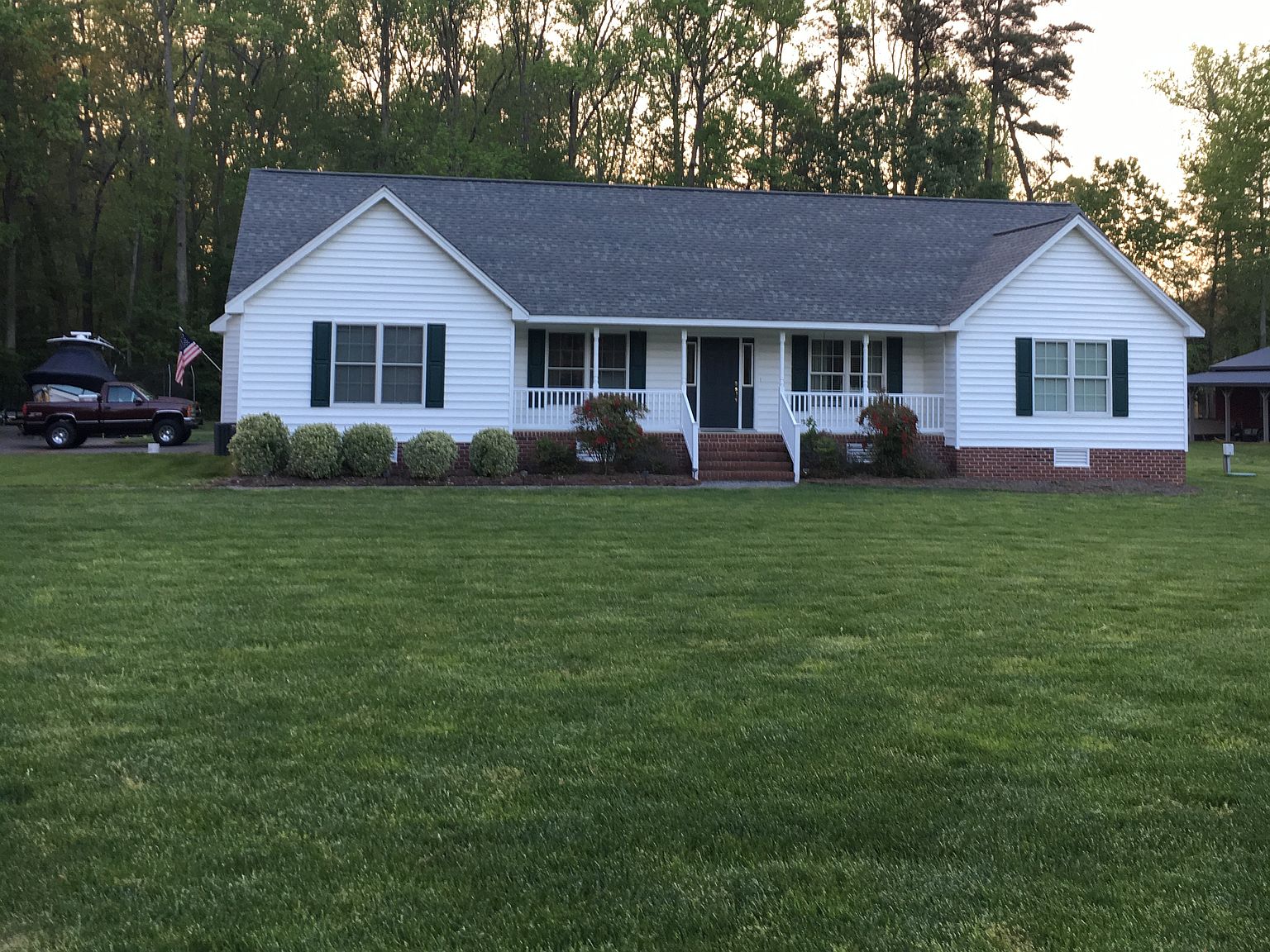143 Hallieford Rd, Cobbs Creek, VA 23035 Zillow