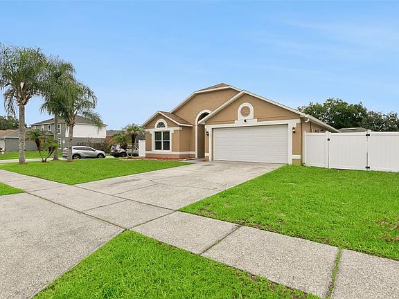 3rd image of 14426 LAKE PRICE DRIVE