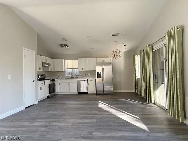 9362 Santa Fe Rose St — Photo 2