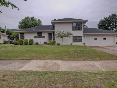 2147 Sunrise DRIVE, La Crosse, WI, 54601