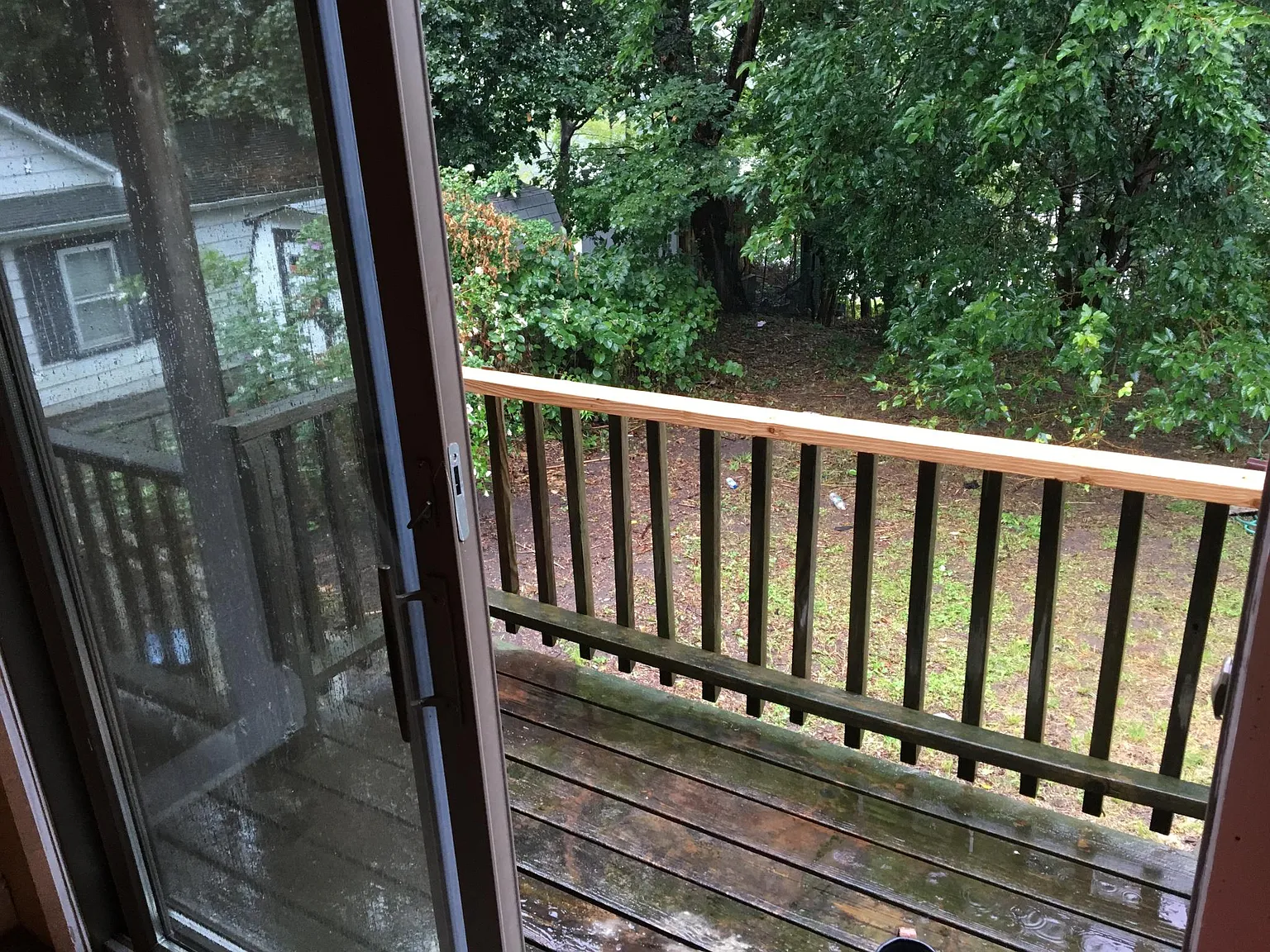 2 bed, 800 sqft, $2,300 — Photo 3