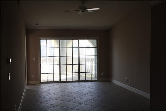 1st image of 7000 Seawall Blvd APT 1022
