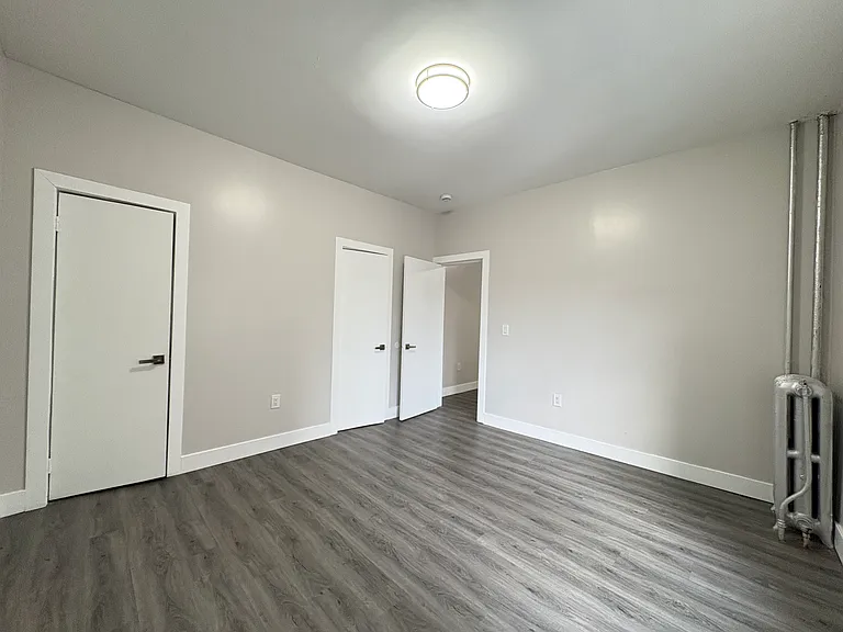 569 Bergen Ave #32 — Photo 3
