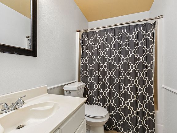 5th image of 11729 Latania Ln