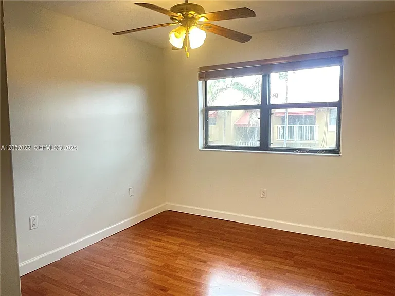 15610 SW 80th St #J-304 — Photo 10