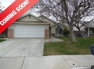 2279 Canal Farm Ln, Los Banos, CA 93635