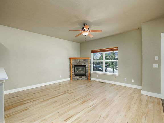 3rd image of 56 Kimball Ave N #B