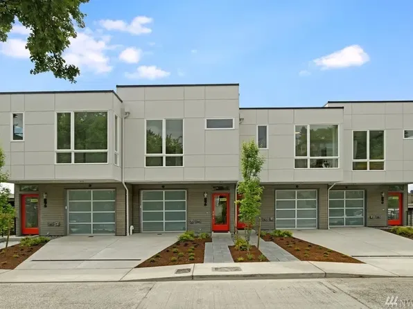 2573 13th Ave W, Seattle, WA 98119