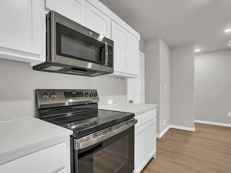 3001 Grey Wolf Cir #121 — Photo 11