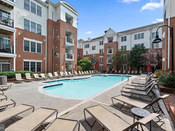 350 W Elm St Suite 3121, Conshohocken, PA 19428