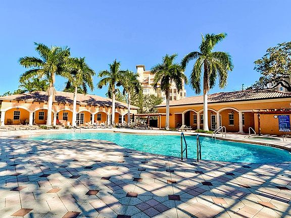 3rd image of 5591 Cannes Cir APT 506