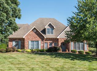 425 Turnberry Dr, Jefferson City, MO 65109