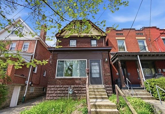 2nd image of 3373 Parkview Ave