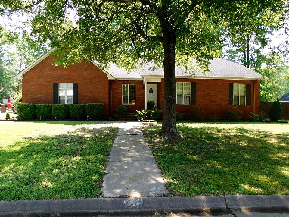 1st image of 404 Mallard Ln