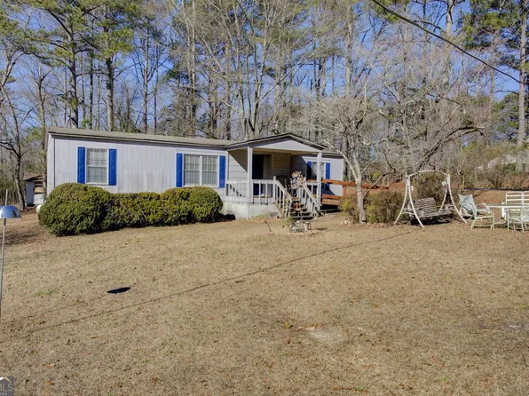 3825 N Goddard Rd, Lithonia, GA 30038