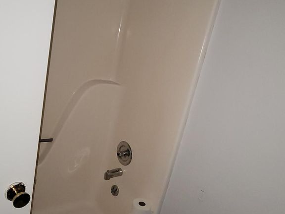 5th image of 128 N Main St #3