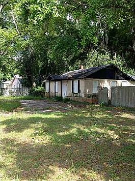 4th image of 3356 Soutel Dr