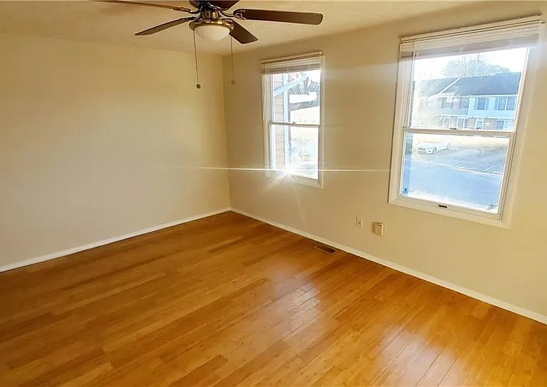 17 Christine Ct — Photo 13