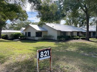 821 3rd Ave SW APT 1, Largo, FL 33770