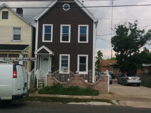 723 Livingston St, Elizabeth, NJ 07201