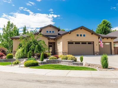 3791 W Snow Cherry Ct, Meridian, ID, 83646