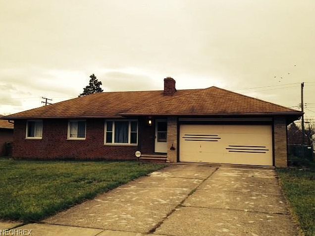 1st image of 2733 Carmen Dr