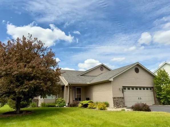 1635 Valley Quail Dr, River Falls, WI 54022