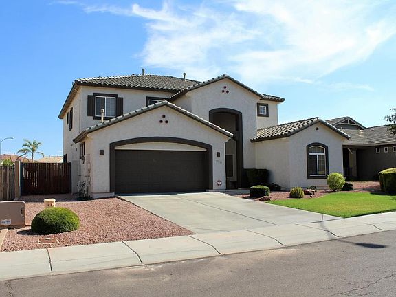 3rd image of 10533 W Melinda Ln