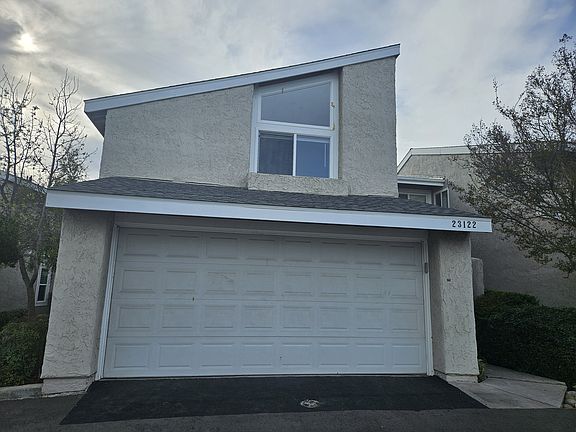 5th image of 23122 Yvette Ln