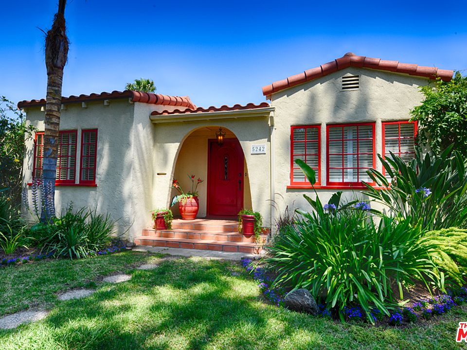 1st image of 5242 Sylmar Ave
