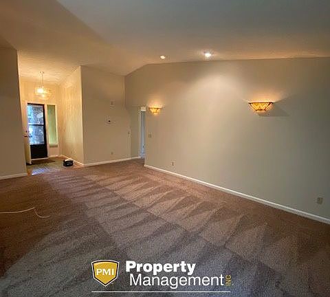 4th image of 885 Arbor Oaks Dr