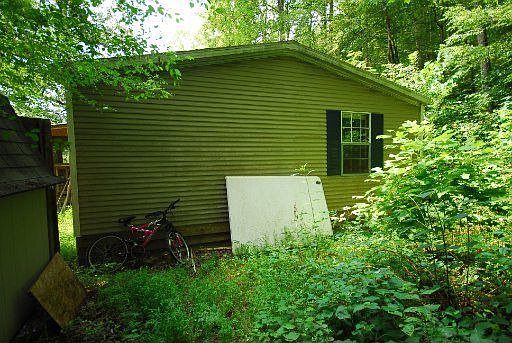 2nd image of 3609 N Ball Hollow Rd