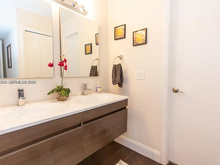 16561 Blatt Blvd #201 — Photo 8
