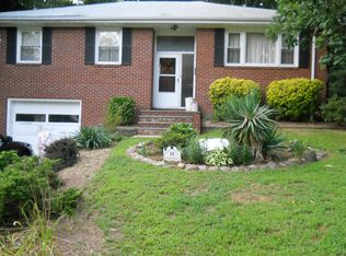 14 Knollwood Ave, Bayville, NY 11709