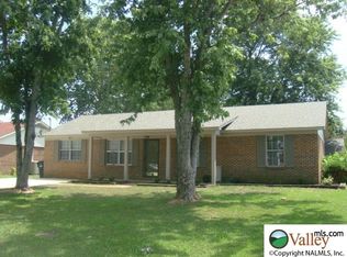 505 Pumpkin Dr SW, Decatur, AL 35603