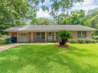 704 Avenue B, Sweeny, TX 77480