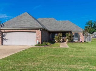 313 London Way, Pearl, MS 39208