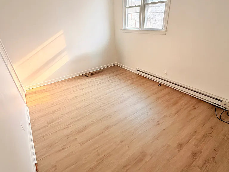 2639 Booser Ave #A — Photo 3