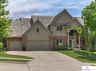 15751 Spencer St, Omaha, NE 68116