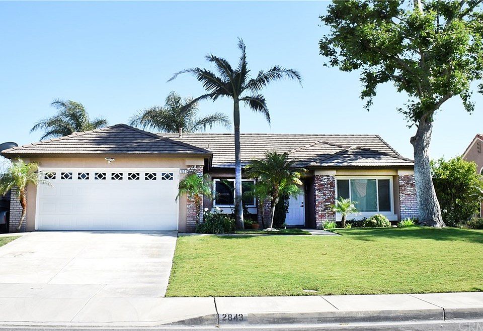 1st image of 2843 W Buena Vista Dr