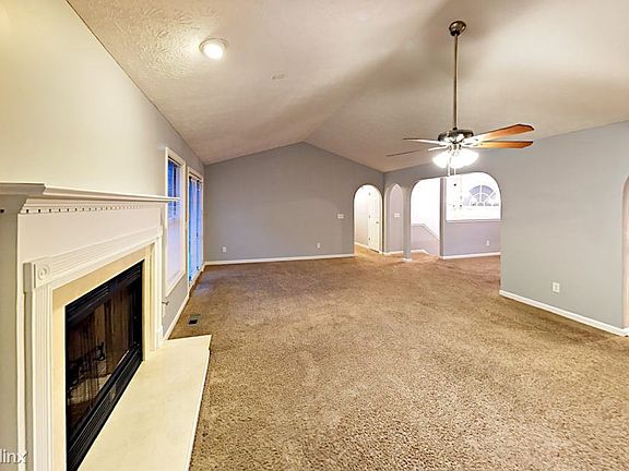 2573 Abbotts Glen Drive Acworth GA
