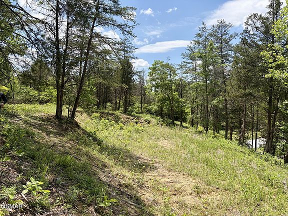 5th image of 7 Burchfiel Way Lot 7