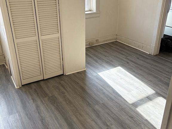4th image of 146 Gooding St #2