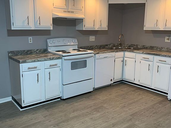 Brand New Kitchen (Left Side)